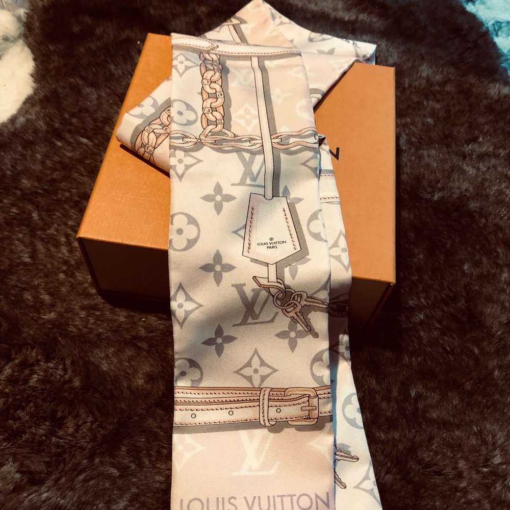 Louis Vuitton Denimgram Confidential Bandeau